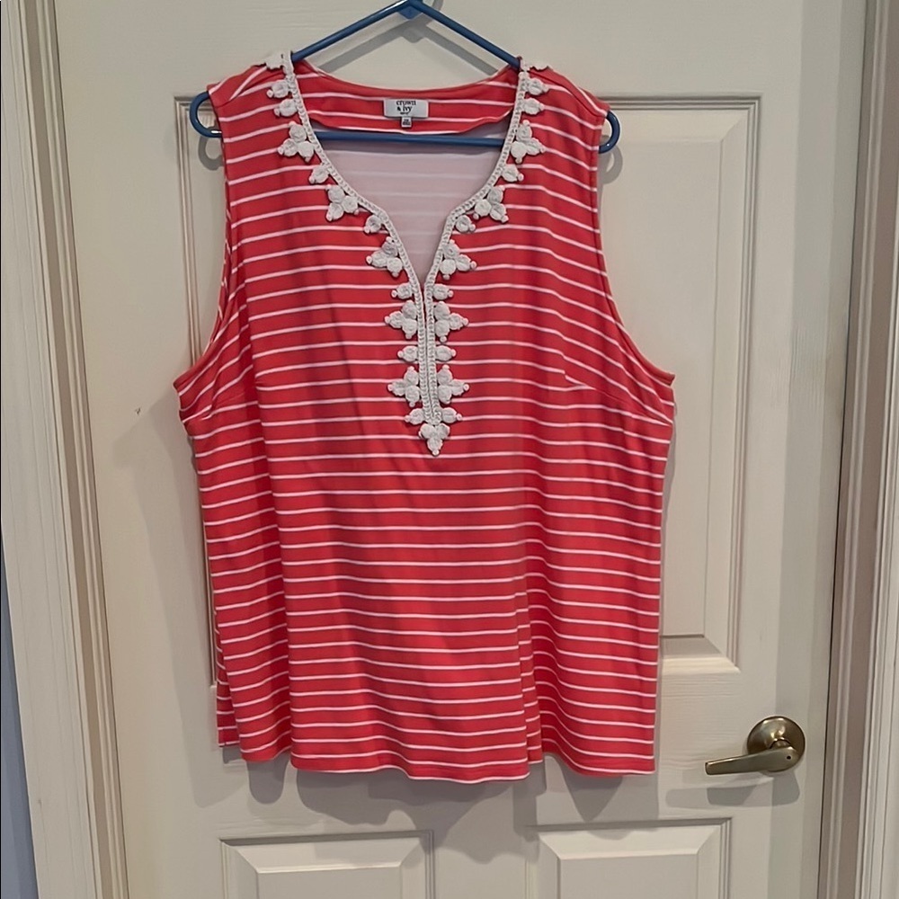 # Crown & Ivy 3X Coral/White Embellished Sleeveless Tank Top